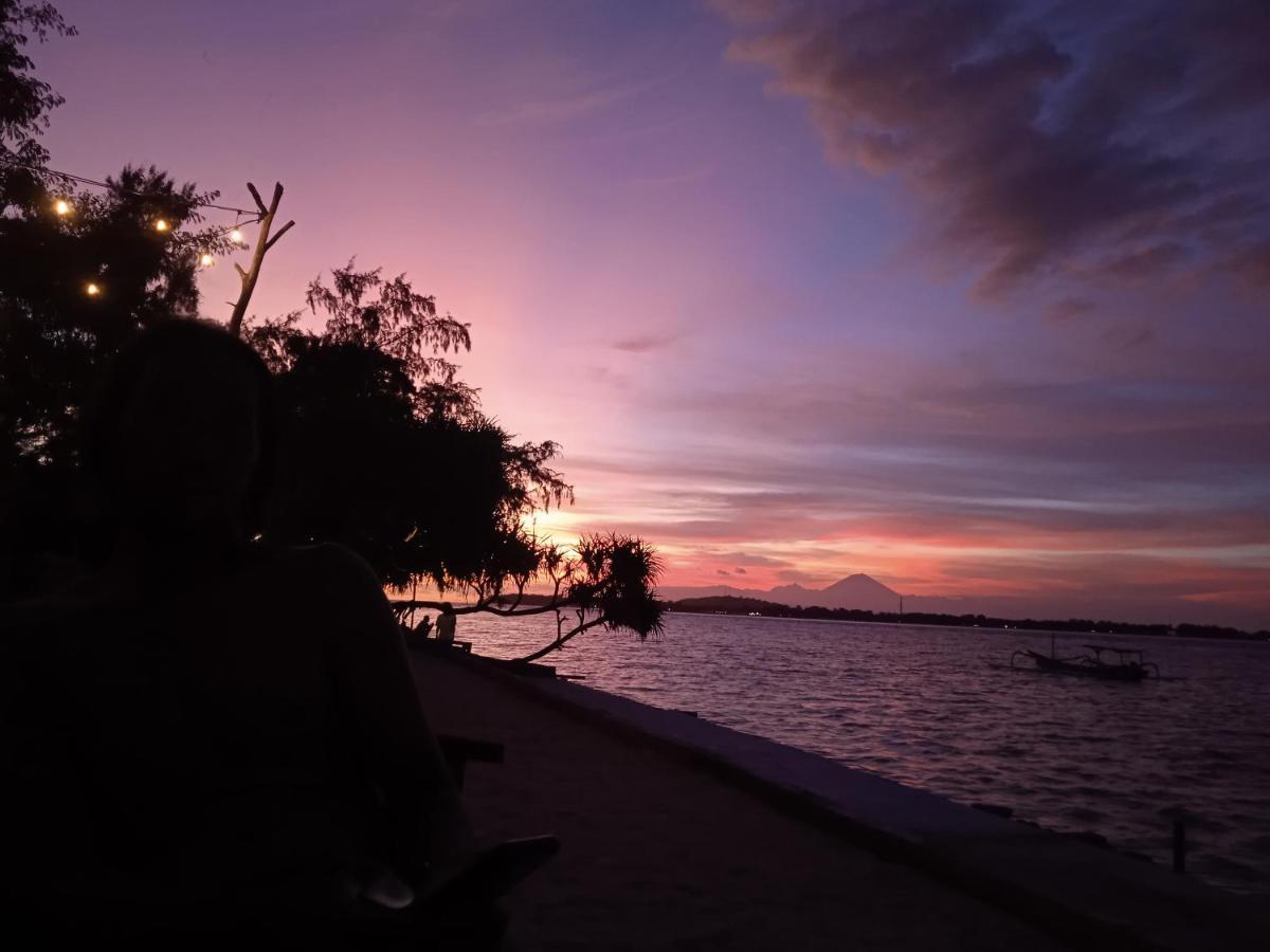 Bintang Tiga Bungalows Gili Islands Exterior photo