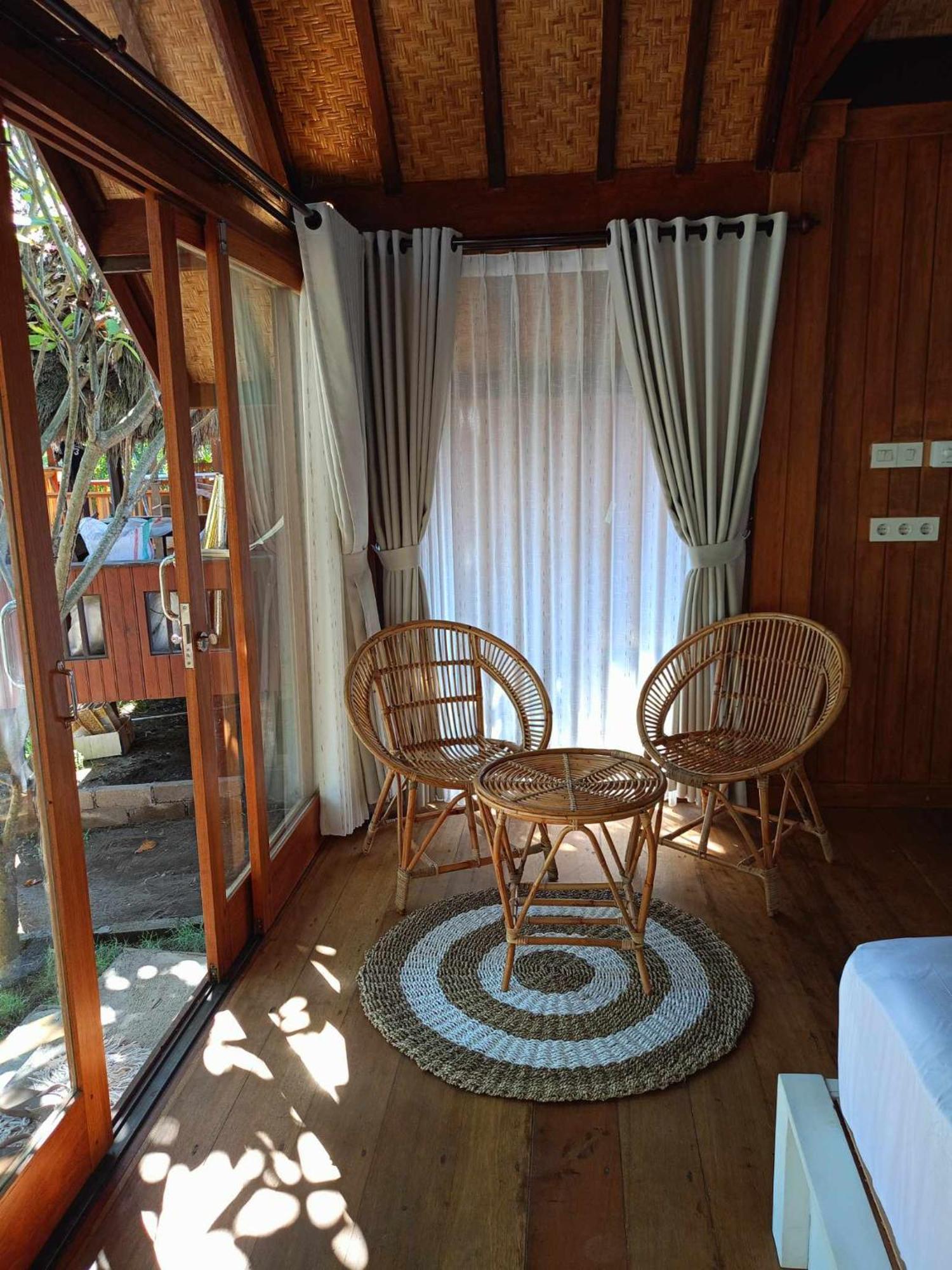 Bintang Tiga Bungalows Gili Islands Exterior photo
