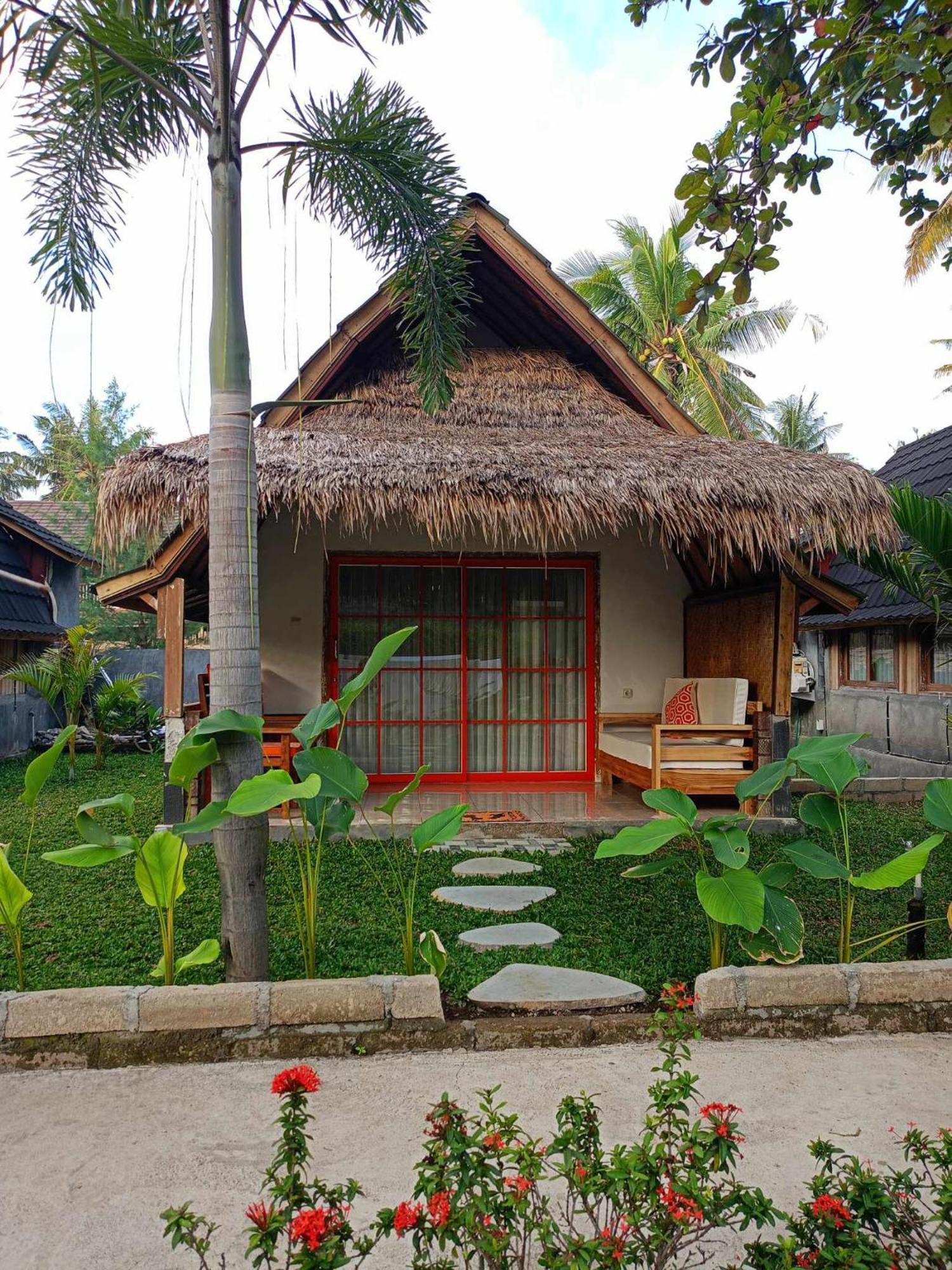Bintang Tiga Bungalows Gili Islands Exterior photo