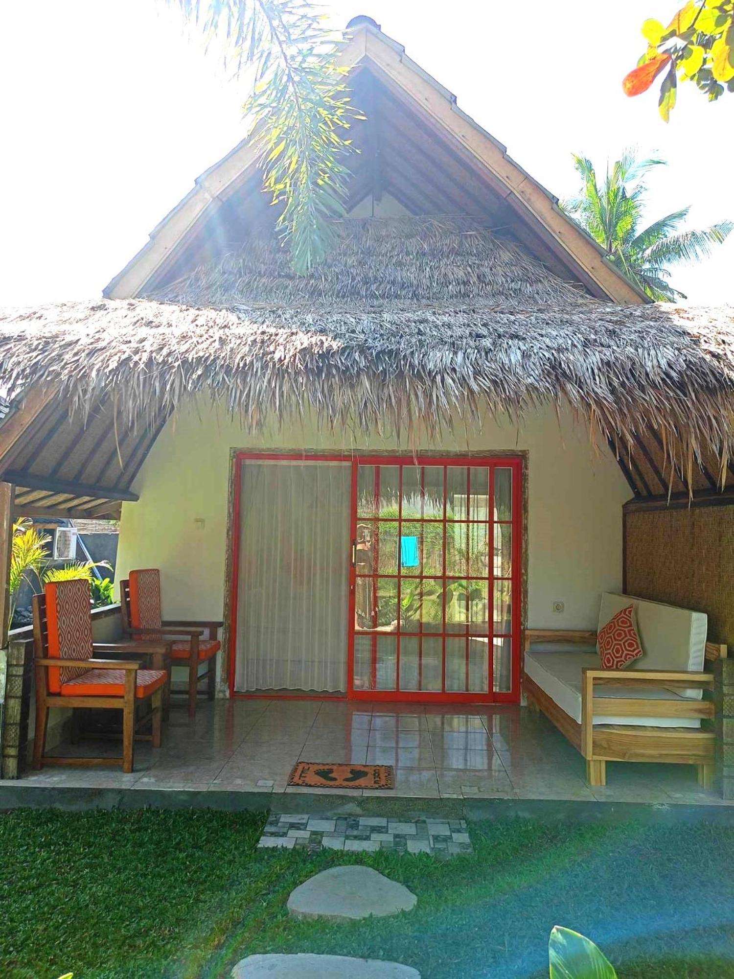 Bintang Tiga Bungalows Gili Islands Exterior photo