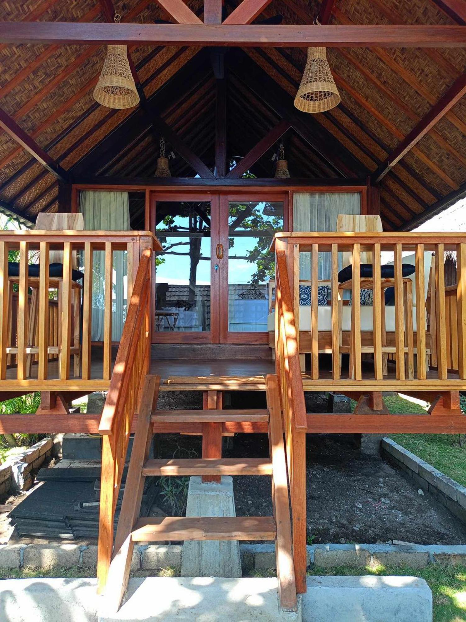 Bintang Tiga Bungalows Gili Islands Exterior photo