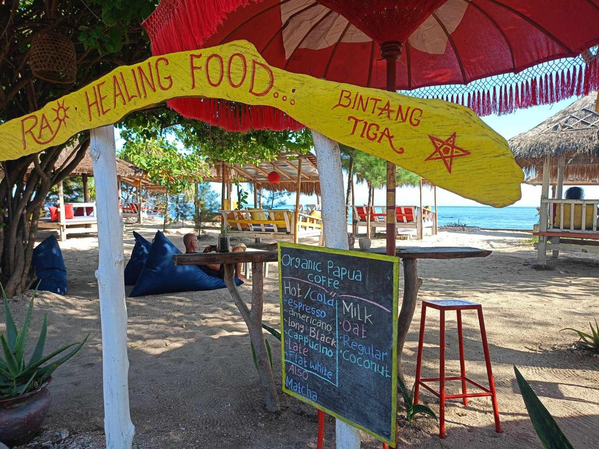 Bintang Tiga Bungalows Gili Islands Exterior photo